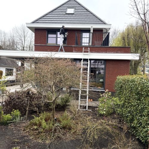 Schilder alphen aan den rijn binnenschilder buitenschilder boskoop r van hemert schilderwerken schildersbedrijf nieuwkoop koudeker hazerswoude-dorp hazerswoude