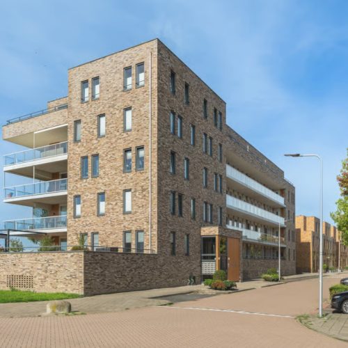 vve-Lisdodde-Kerk-en-Zanen-r-van-hemert-schilderwerken-schildersbedrijf-schilder-alphen-a_d-rijn-schilder-boskoop-schildersbedrijf-rijndijk-schilder-koudekerk 2